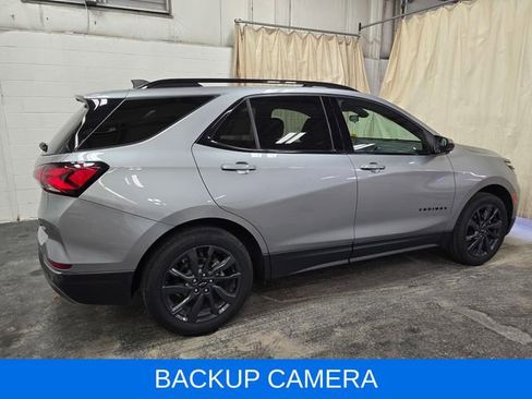 Used 2023 Chevrolet Equinox RS image 7