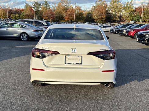Used 2025 Honda Civic Sport image 23