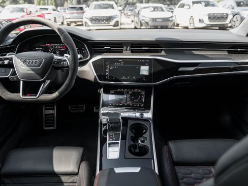 Used 2023 Audi RS 7 Sportback w/ Carbon Optic Package AWD/4WD image 8