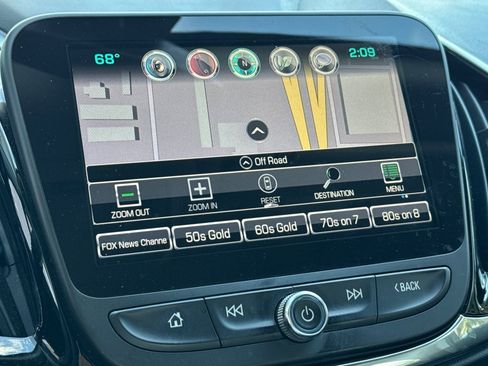 Used 2017 Chevrolet Volt Premier w/ Driver Confidence II Package image 40