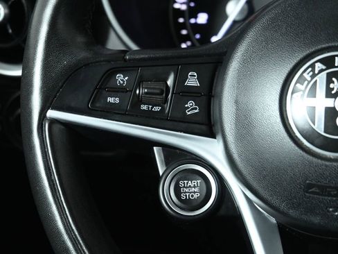 Used 2019 Alfa Romeo Stelvio Ti Lusso w/ Quick Order Package 22X Lusso image 18