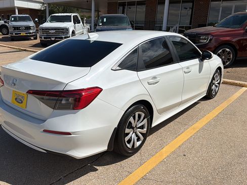 Used 2024 Honda Civic LX image 9