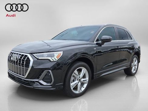 Used 2024 Audi Q3 2.0T Premium Plus AWD/4WD image 3