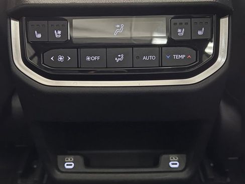 Used 2025 Lexus TX 350 AWD w/ Technology Package image 18