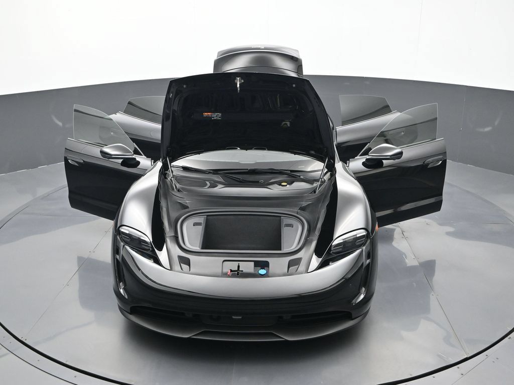 Certified 2021 Porsche Taycan RWD image 31