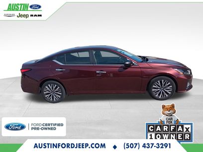 Used 2024 Nissan Altima 2.5 SV