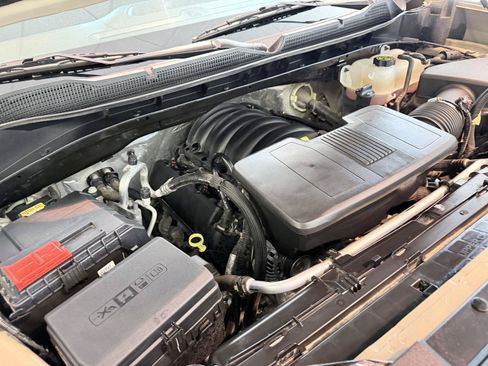 Used 2023 Chevrolet Silverado 1500 Custom Trail Boss w/ LPO, Dark Essentials Package AWD/4WD image 46