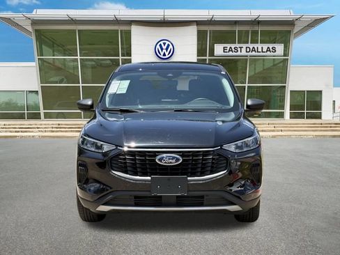 Used 2025 Ford Escape Active AWD/4WD image 6