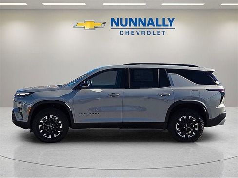 New 2026 Chevrolet Traverse Z71 w/ Enhanced Driving Package image 2