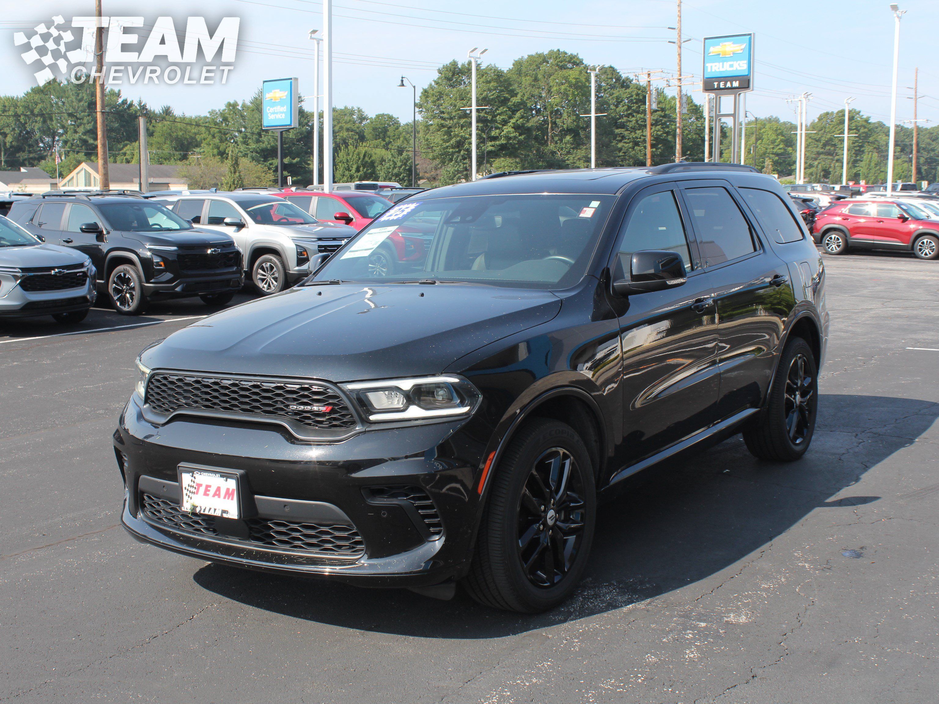 Used 2025 Dodge Durango GT AWD/4WD image 9