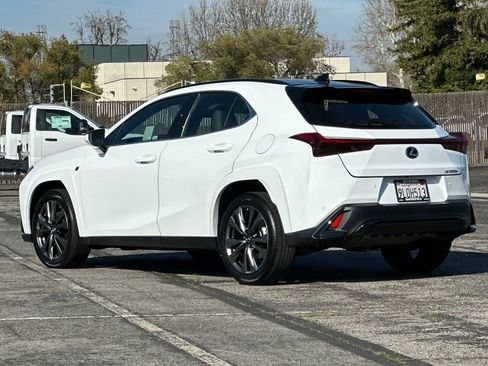 Used 2024 Lexus UX 250h F Sport image 6