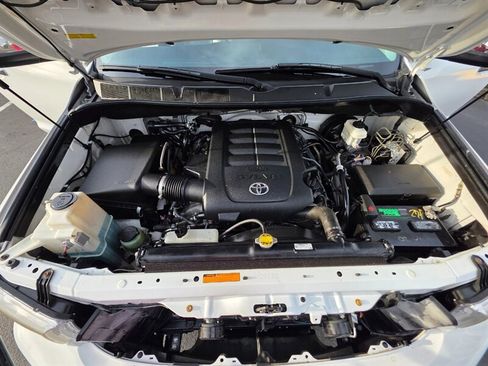 Used 2012 Toyota Sequoia Limited image 30