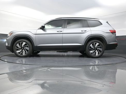 New 2026 Volkswagen Atlas SE image 22