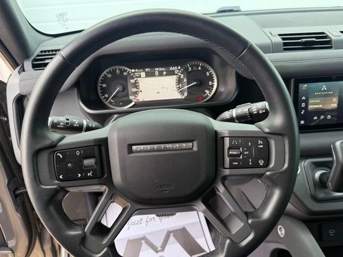 Used 2023 Land Rover Defender 110 X-Dynamic SE AWD/4WD image 24