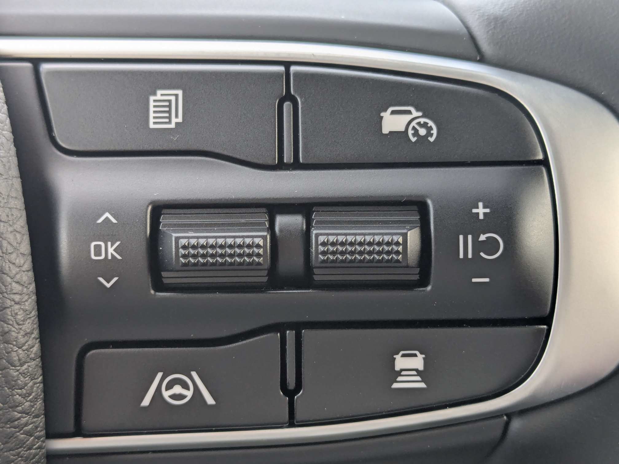 New 2026 Kia K5 GT-Line w/ GT-Line Red Interior Package FWD image 32