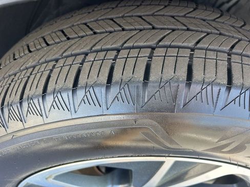 Used 2025 Lexus RX 350 Premium image 25