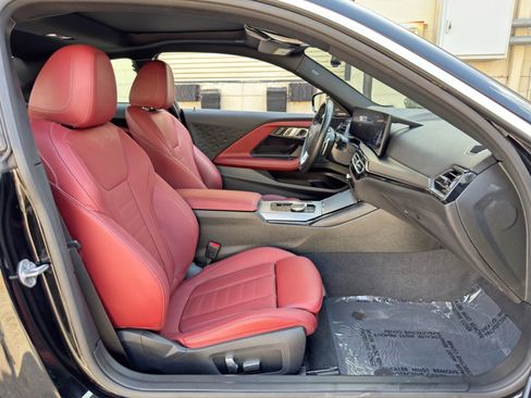 Used 2023 BMW 230i Coupe w/ Convenience Package RWD image 16