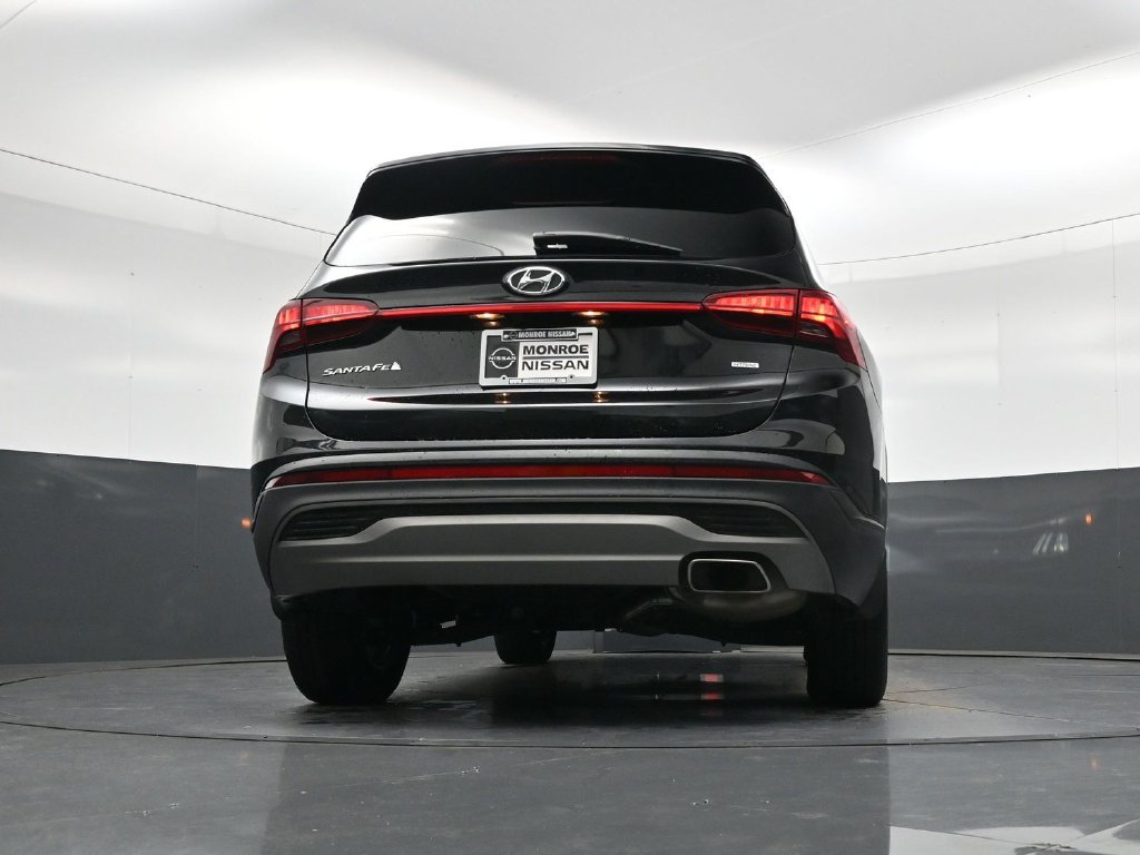 Used 2023 Hyundai Santa Fe SEL w/ Winter Weather Package AWD/4WD image 25