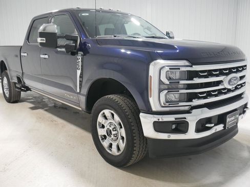 Certified 2024 Ford F250 Lariat w/ Lariat Ultimate Package image 3