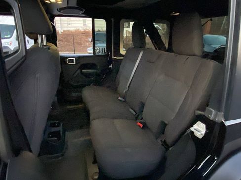 Certified 2022 Jeep Wrangler Unlimited Sport image 19