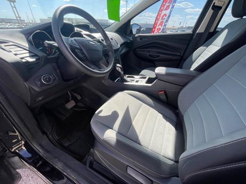 Used 2019 Ford Escape S FWD image 9