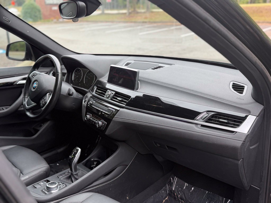 Used 2021 BMW X1 sDrive28i w/ Convenience Package FWD image 16