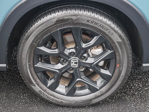 Certified 2024 Honda HR-V Sport image 11