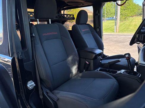 Used 2021 Jeep Wrangler 4WD Rubicon image 44