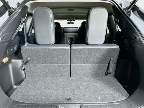 Used 2024 Mitsubishi Outlander SE image 29