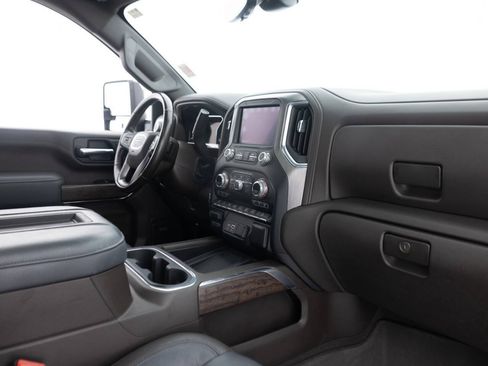 Used 2020 GMC Sierra 2500 Denali w/ Denali Ultimate Package AWD/4WD image 31