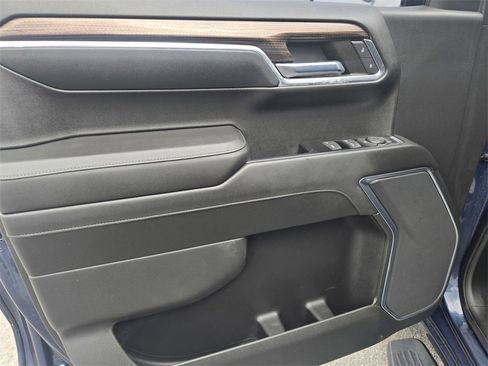 Used 2022 Chevrolet Silverado 1500 LT image 22