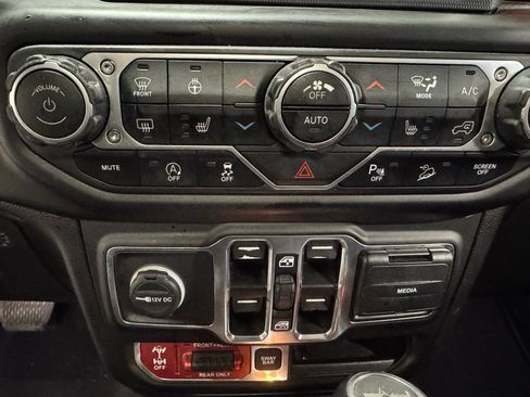 Used 2020 Jeep Wrangler Unlimited Rubicon image 24