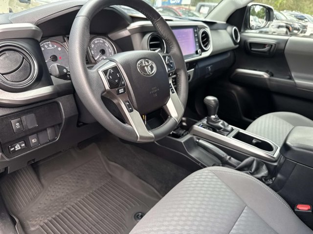 Used 2021 Toyota Tacoma SR5 RWD image 11