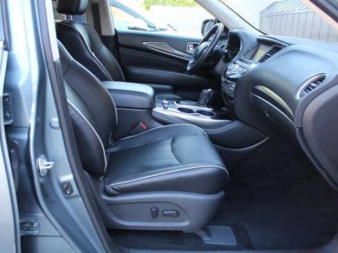 Used 2018 INFINITI QX60 AWD w/ Premium Plus Package w/ Premium Plus Package image 30