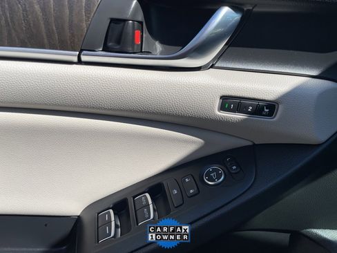 Used 2021 Honda Accord EX-L image 16