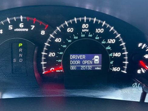 Used 2009 Toyota Camry XLE FWD image 9
