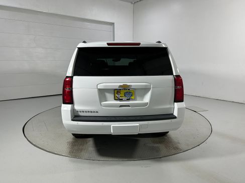 Used 2019 Chevrolet Suburban LT AWD/4WD image 34