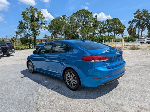 Used 2018 Hyundai Elantra SEL FWD image 6