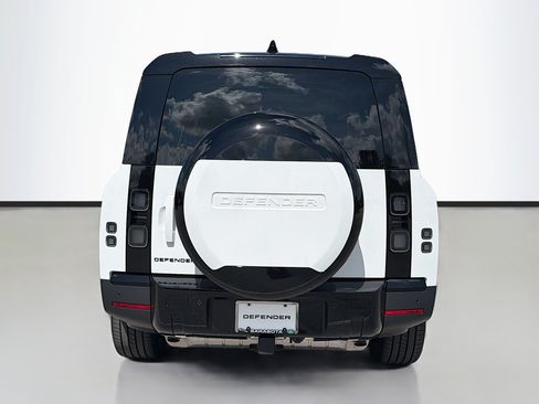 New 2026 Land Rover Defender 130 S AWD/4WD image 4