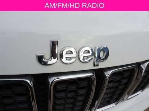 Used 2022 Jeep Grand Cherokee Limited AWD/4WD image 11