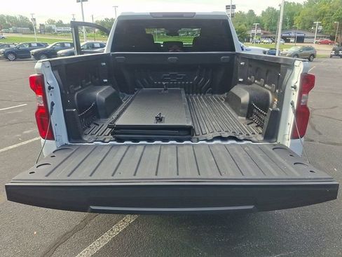 Used 2023 Chevrolet Silverado 1500 RST w/ Z71 Off-Road Package AWD/4WD image 29