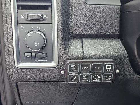 Used 2015 RAM 3500 Laramie Longhorn AWD/4WD image 26