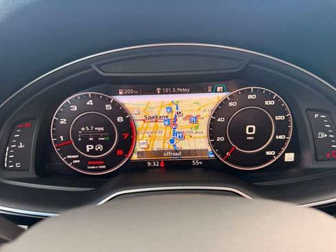 Used 2019 Audi Q7 3.0T Prestige w/ Prestige Package AWD/4WD image 16
