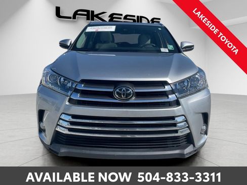 Certified 2017 Toyota Highlander Limited image 11