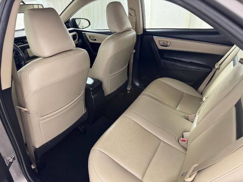 Used 2016 Toyota Corolla LE image 33