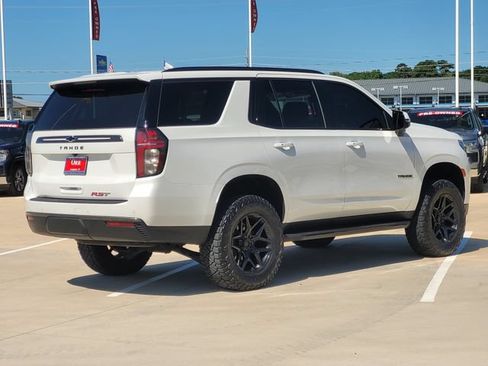 Used 2022 Chevrolet Tahoe RST w/ Luxury Package AWD/4WD image 5