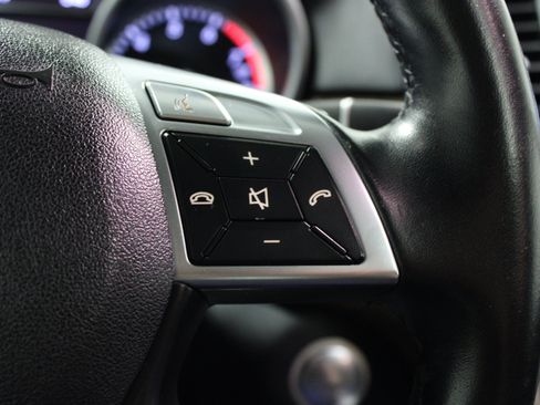 Used 2014 Mercedes-Benz ML 350 4MATIC image 21