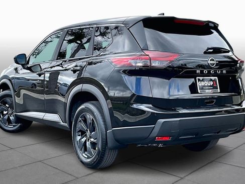 New 2026 Nissan Rogue SV image 12