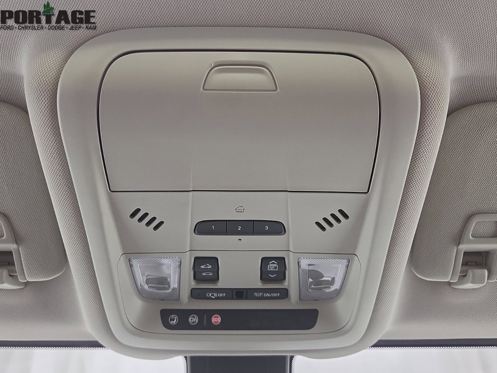 Used 2023 GMC Terrain Denali w/ LPO, Floor Liner Package AWD/4WD image 30