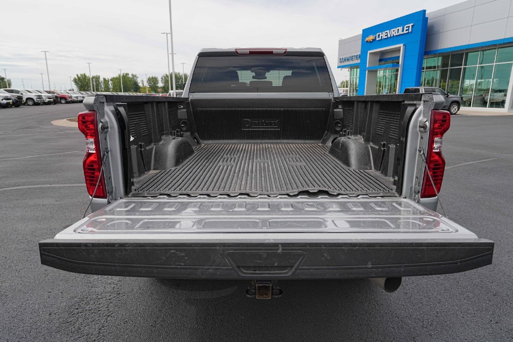 Used 2025 Chevrolet Silverado 2500 LT w/ Convenience Package AWD/4WD image 15